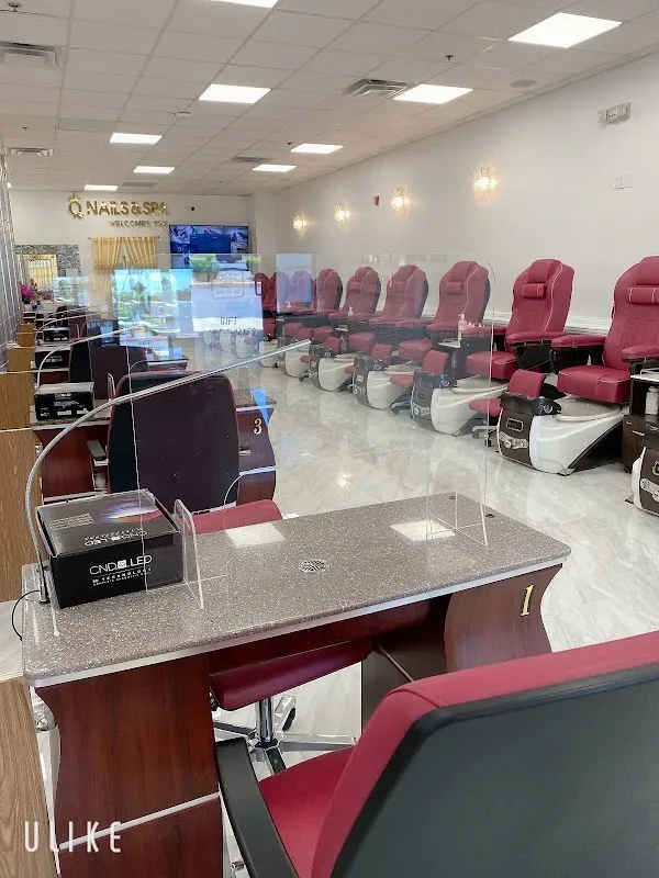 Q Nails & Spa — Nail salon in Swansea